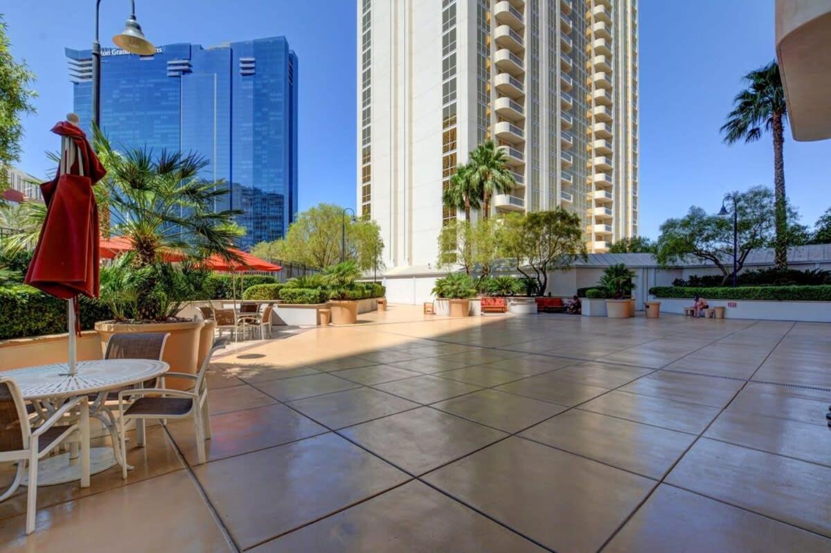 Mgm Signature-17-606 Jacuzzi Studio Лас Вегас Екстериор снимка